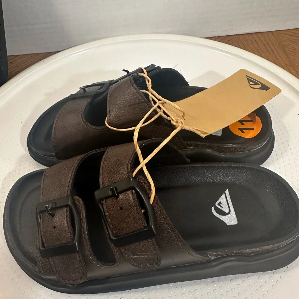 🆕Quicksilver Sandals & Aeropostale Slippers